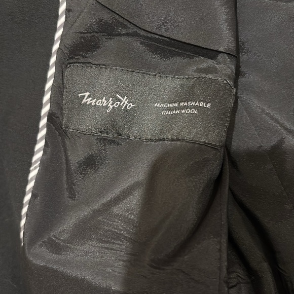 Banana Republic Long & Lean Blazer Machine Washable Italian Wool NWOT - Picture 9 of 10